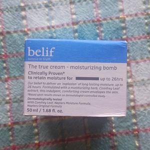 Belif moisturizing bomb